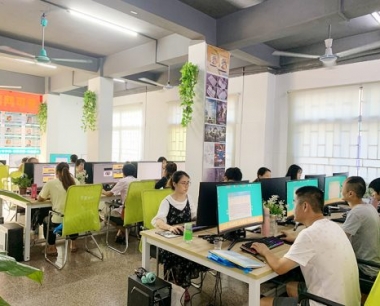 广州新塘ug模具编程，模具设计培训学校在哪里-华众教育