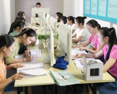 中堂电商美工设计培训学校-华众教育